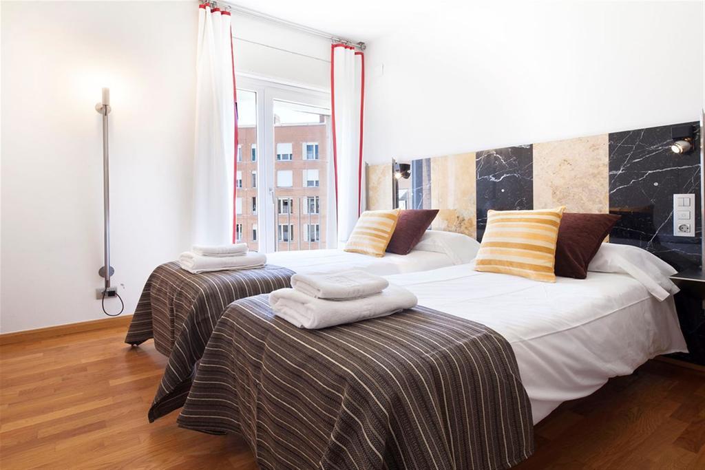 Stay U-Nique Apartments Salvador Espriu Barcelona Rum bild